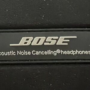 Bose Acoustic Noise Canceling Headphones